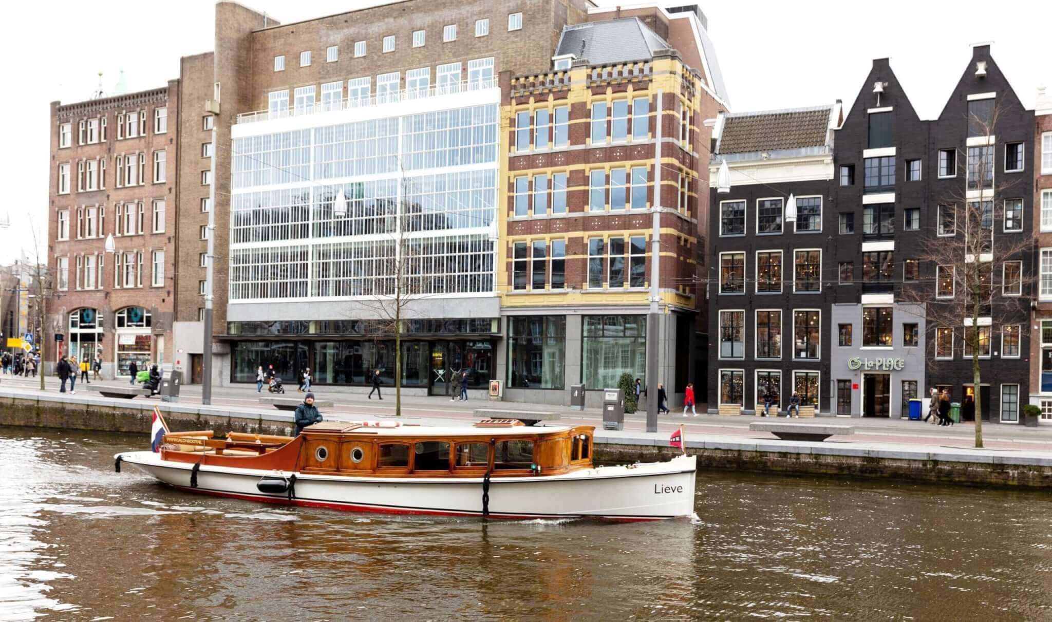 VAN_WIJNEN_VD_AMSTERDAM_140220_VIREMA-13-scaled-e1589969143325