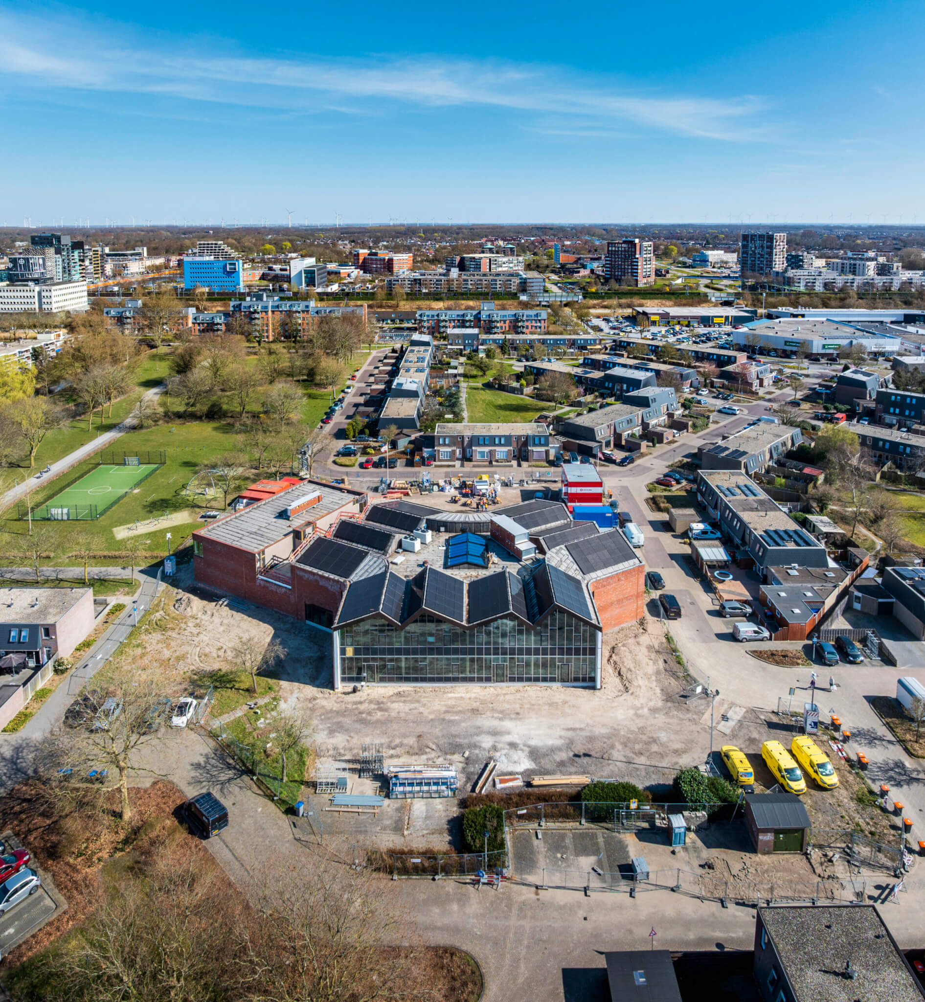 Vogelvlucht IKC De Tjalk Lelystad