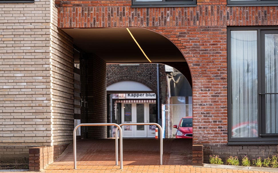 Onderdoorgang appartementencomplex Apollo