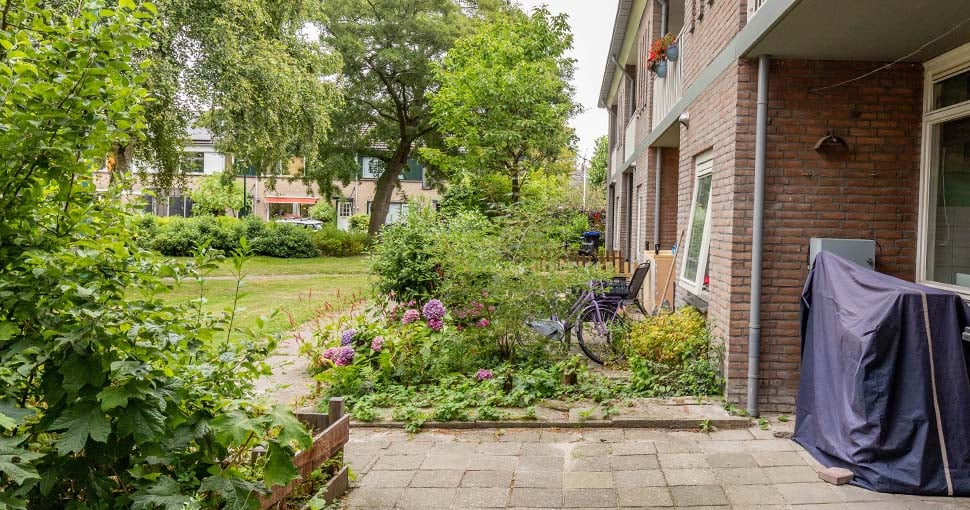 Voortuin woningen Vijverlaan Vreeland Vecht & Omstreken