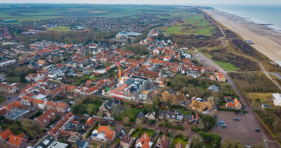 Dronefoto The Dunes aan het strand