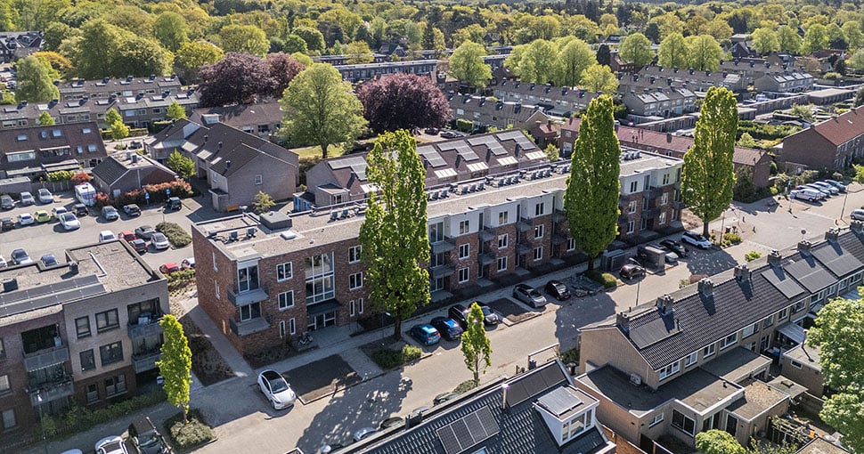 Dronefoto Van Angeren en Plesmanstraat Soesterberg