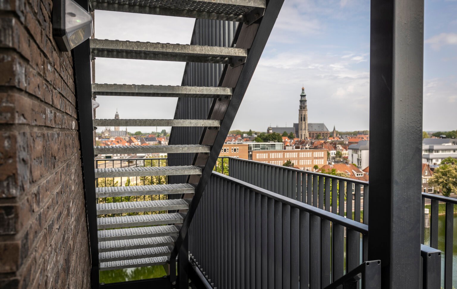 Wonen-Middelburg-Nieuwbouw-Appartementencomplex-Studentenhuisvesting-Woongoed-Binnenstad-2-1536x974-1