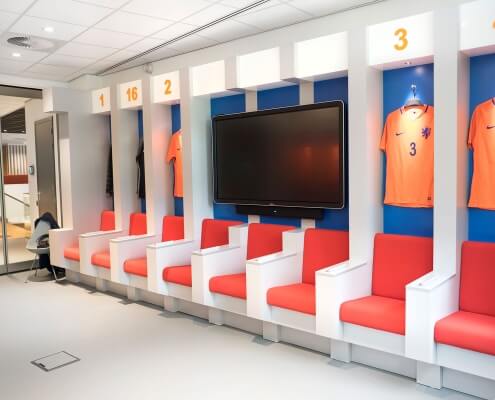 De-kleedkamer-op-de-KNVB-Campus-wordt-gebruikt-voor-trainingsdoeleinden-495x400-1