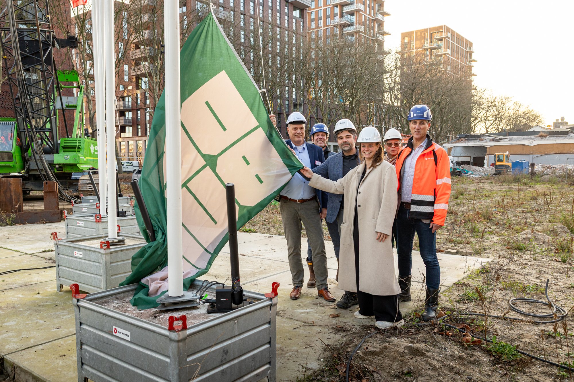 Handeling - De Bund 15-12 LR (57 van 80)