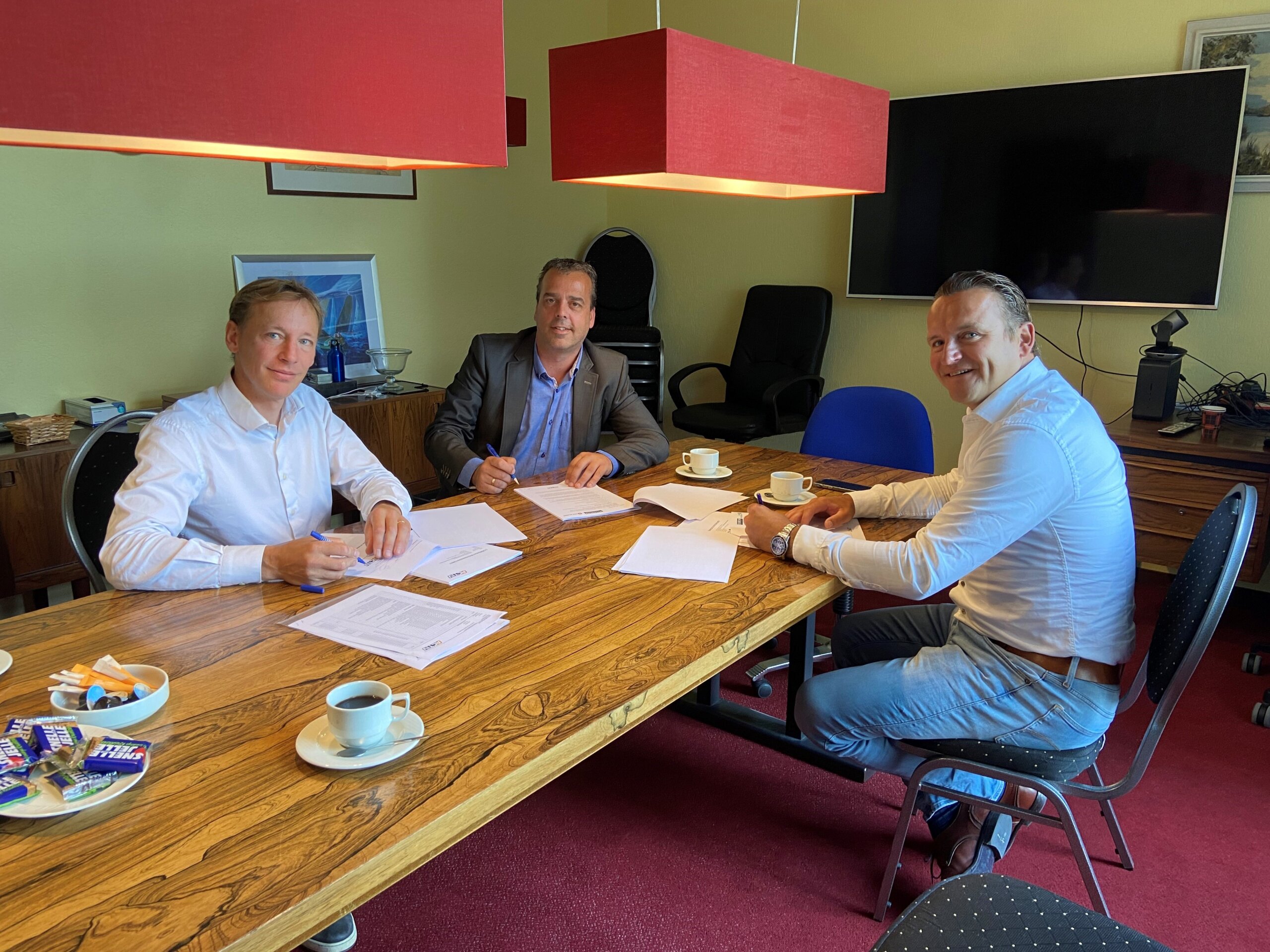 Stadsfenne Sneek Ondertekening Aannemingsovereenkomst