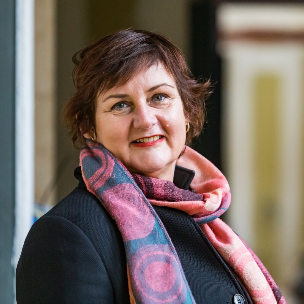 Linda Bruning-De Vries