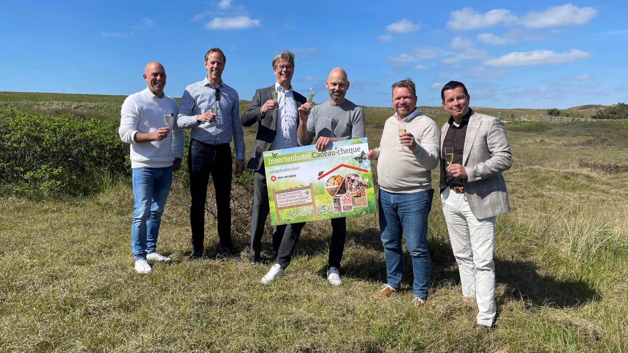 Feestelijk_moment_Corfwater
