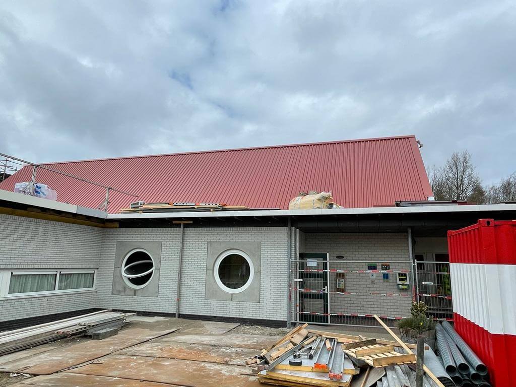 Renovatie zwembadgebouw Suyderoogh