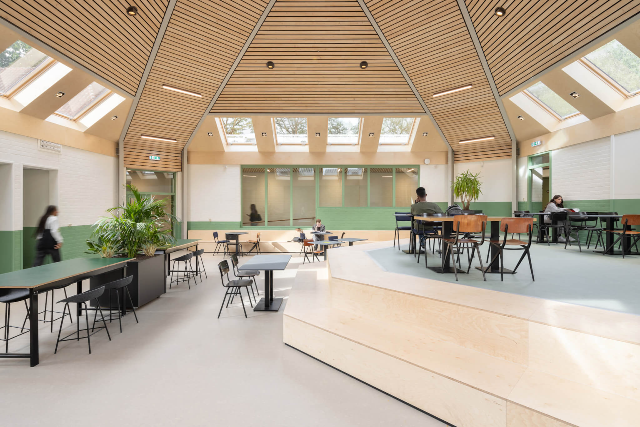renovatie-rijn-ijssel-alexanderstraat-aula-arnhem