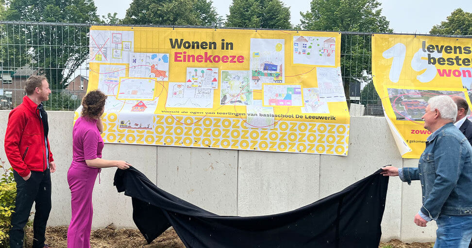 Bouwhekdoek onthulling Einighausen