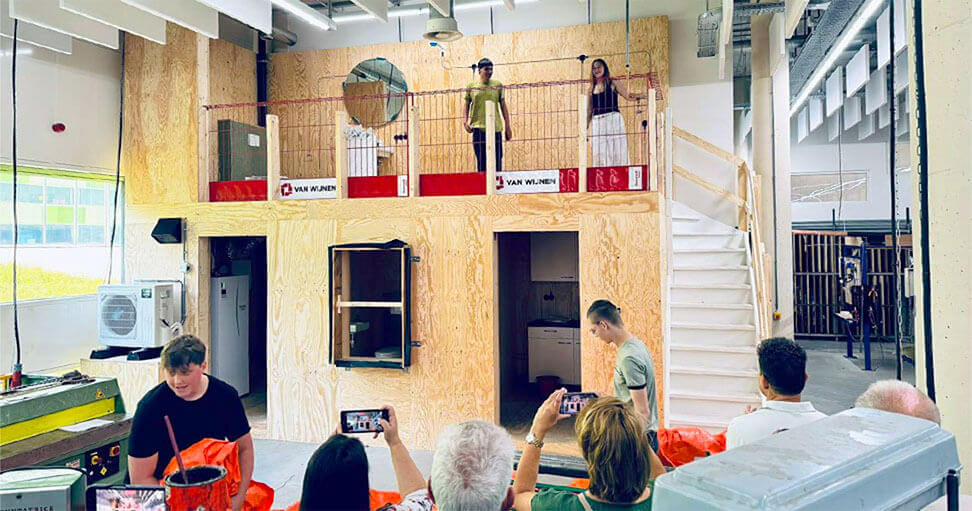 Tiny house