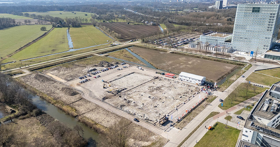 Dronefoto bouwplaats International School Utrecht