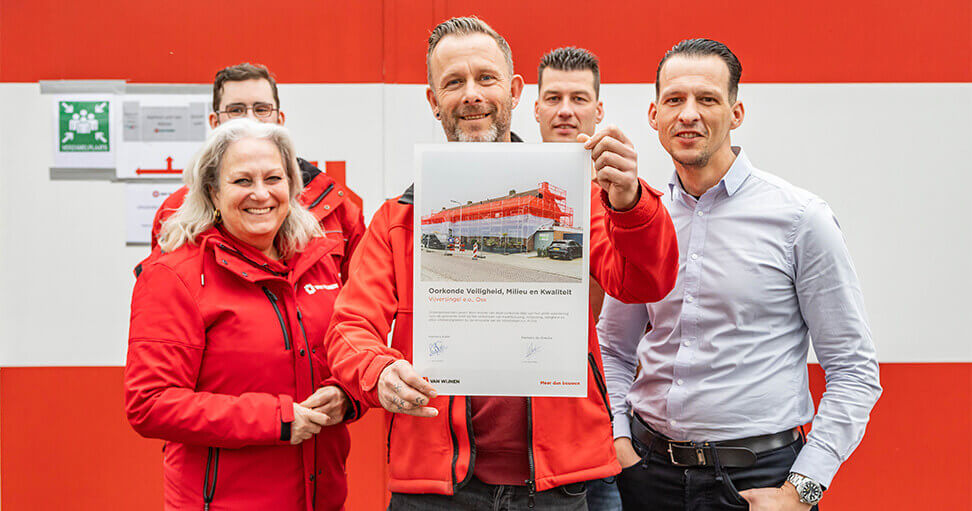 Uitreiking bouwplaatstrofee