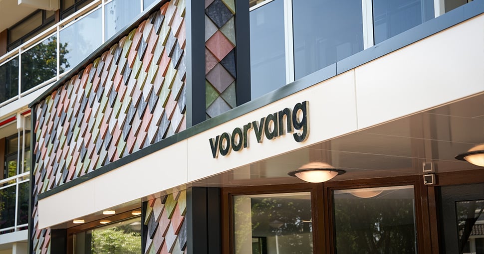 Ingang flat Heusdenhout Breda Laurentius