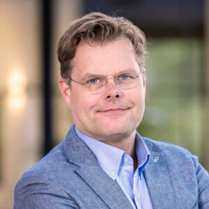 Lukas-Schmeink-300x300