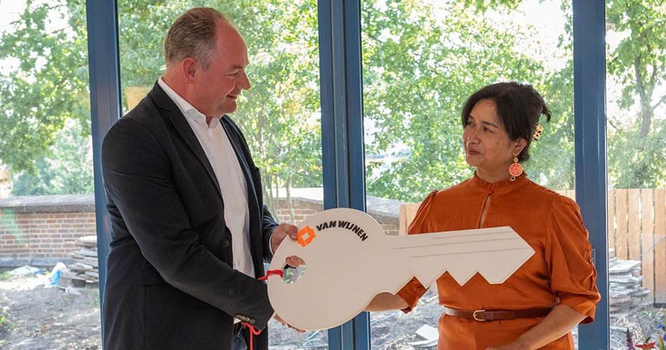 Opening Zandkasteel Wonam