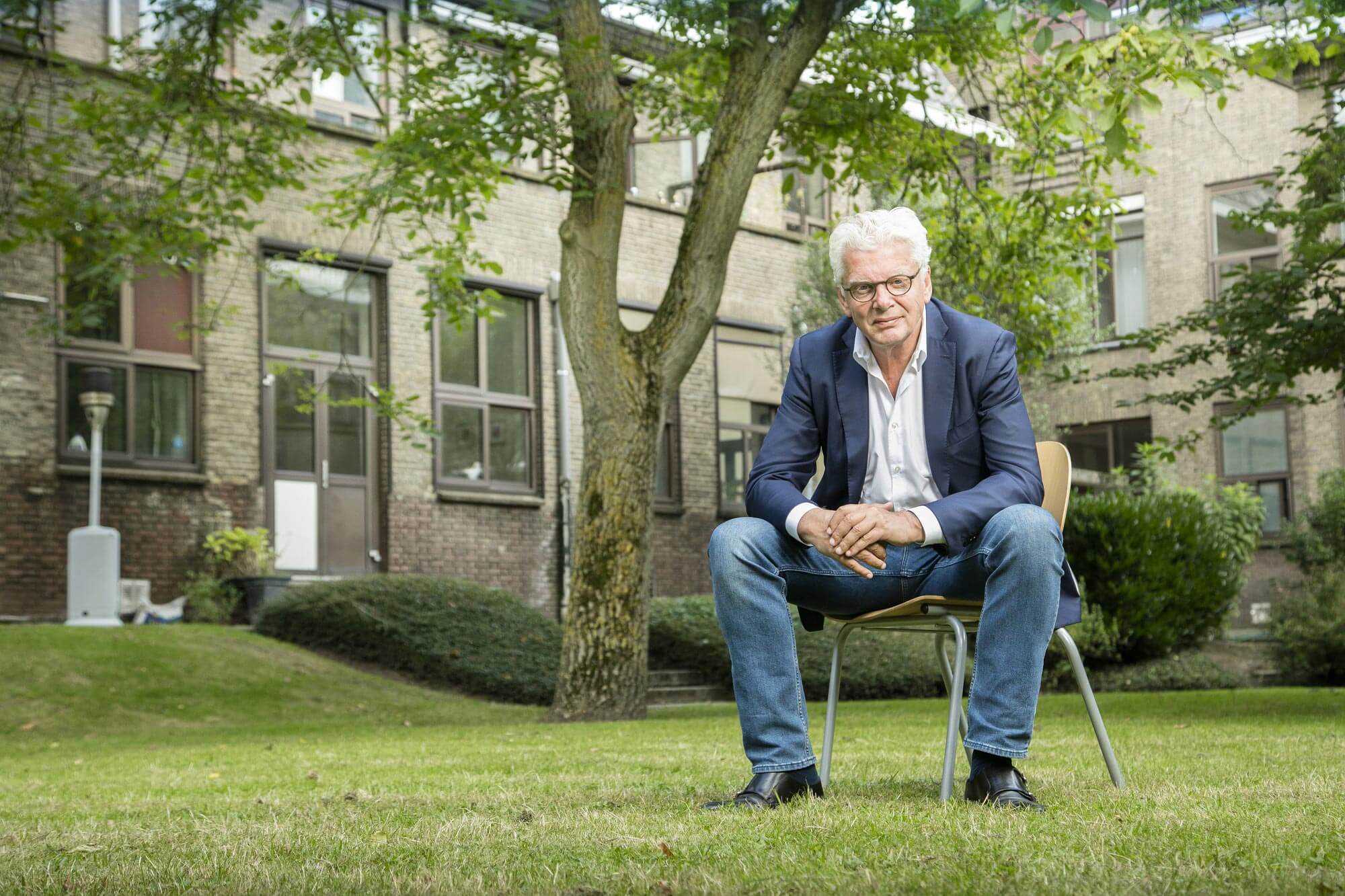 Jan-Slagter-in-tuin-Ben-Oude-NijHuis
