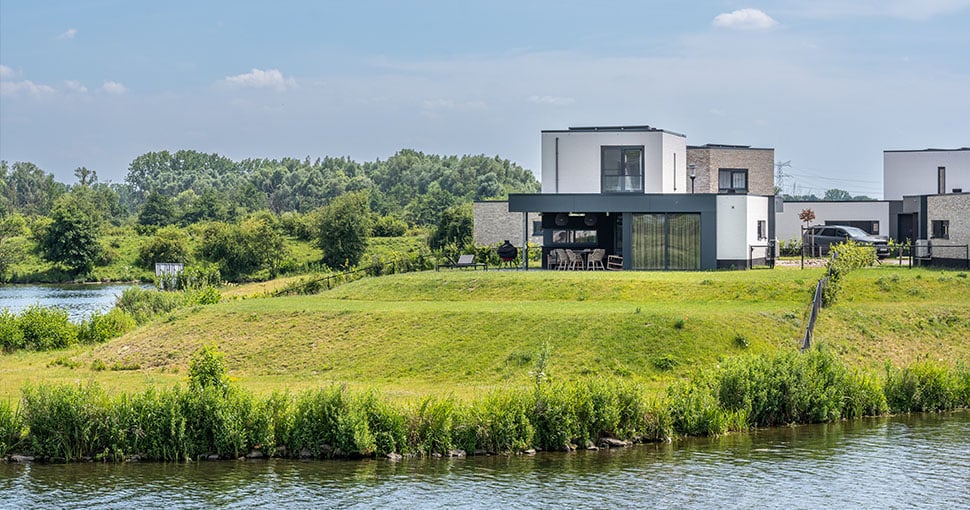 Witte vakantiewoning Maasresidence Thorn
