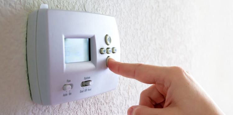 Programming home thermostat