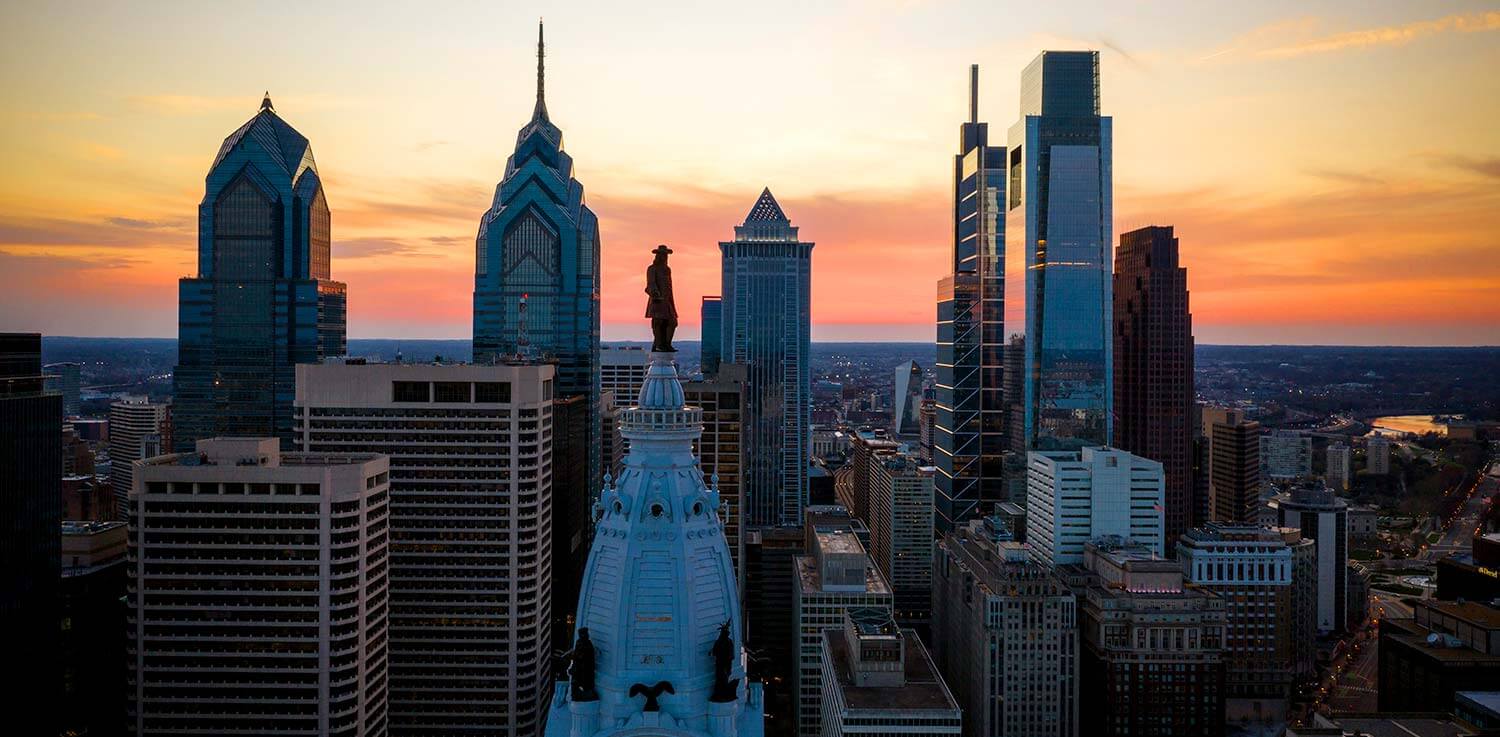 William Penn statue and Philadelphia skyline