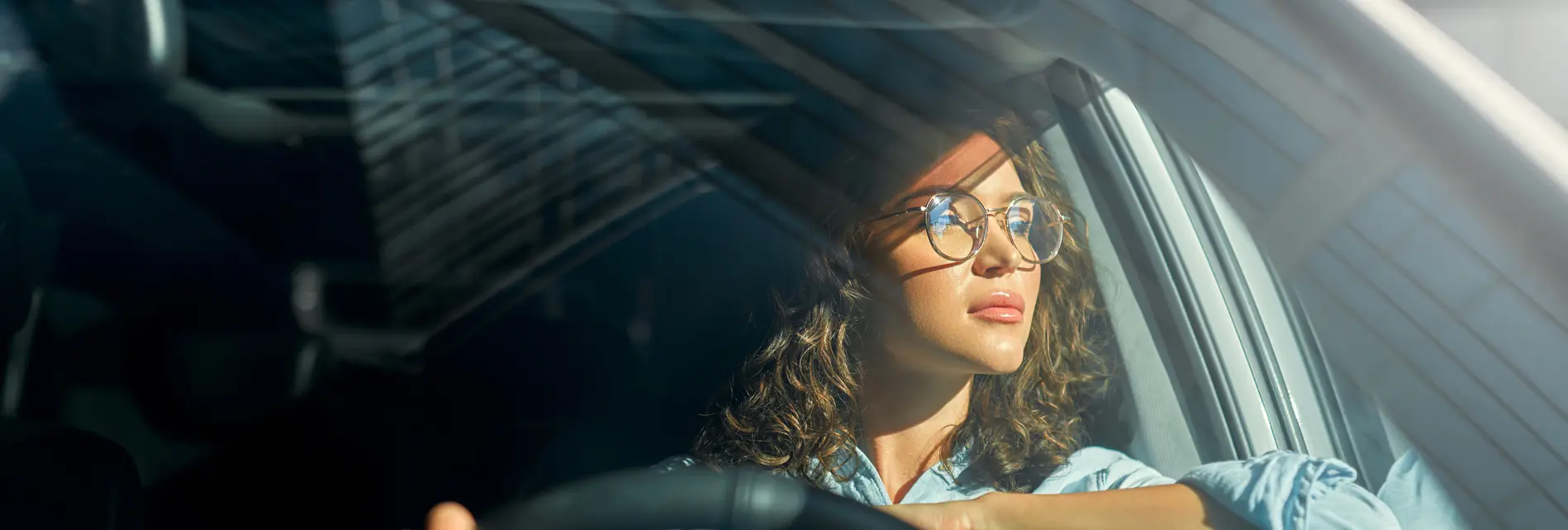 Operational lease - vrouw achter het stuur