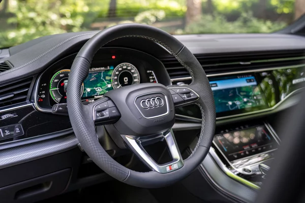 Audi_Q7