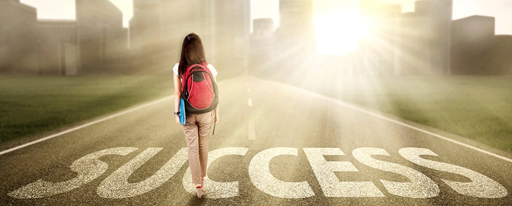 girlroadsuccess_000045989100_large_blog_detail