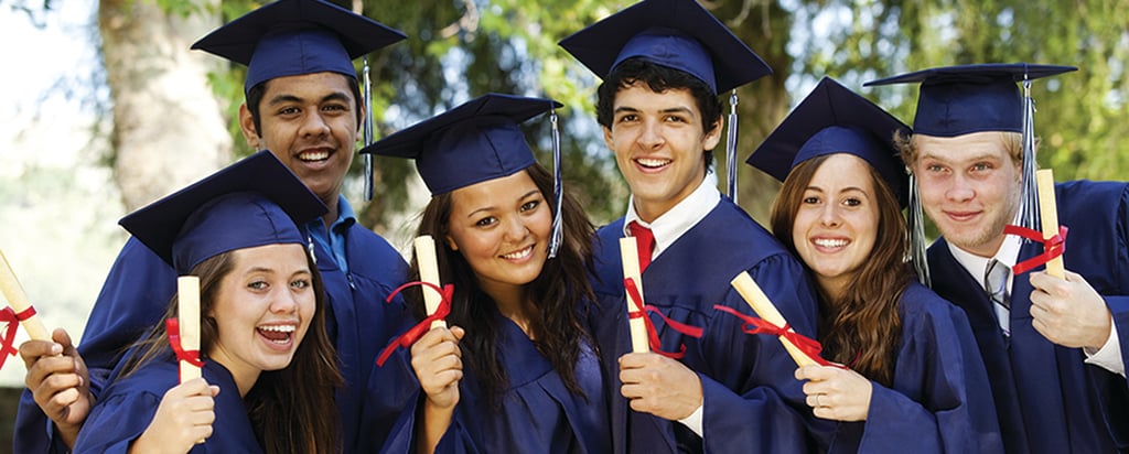 graduatingstudentssmilinglargeblogdetail