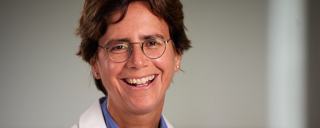 sosajulieheadshot1024