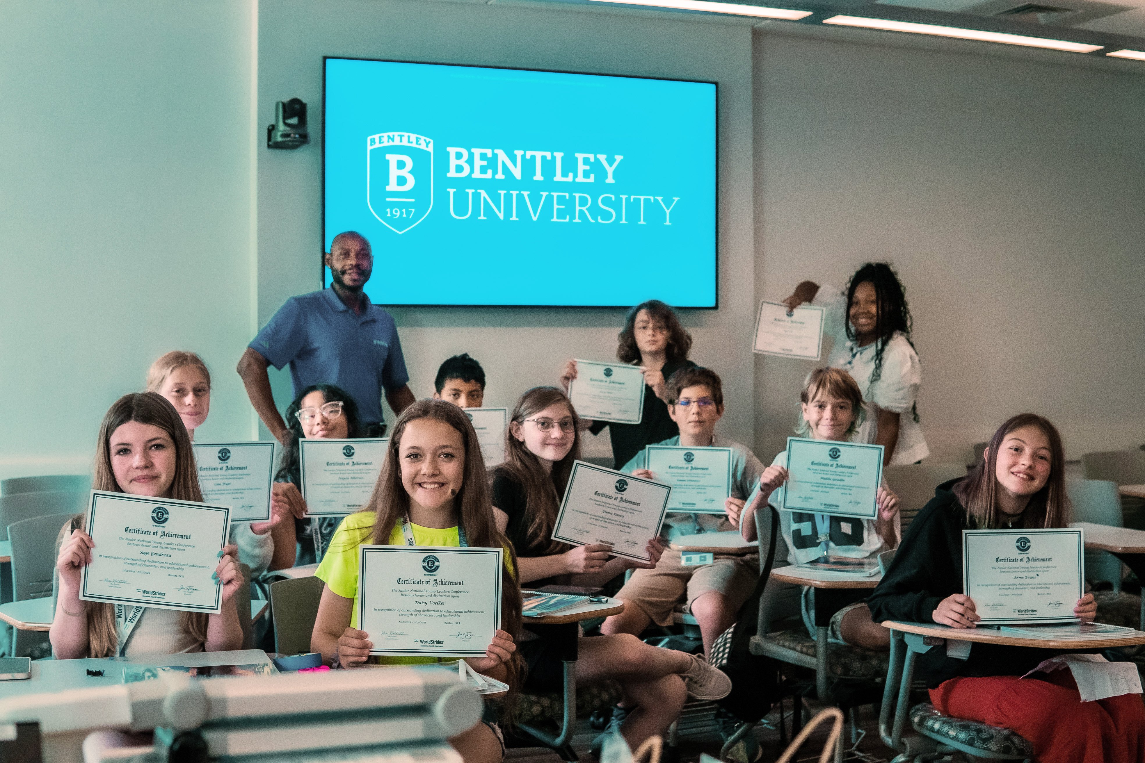 JNL_2025_Bentley_S1_02_Edit