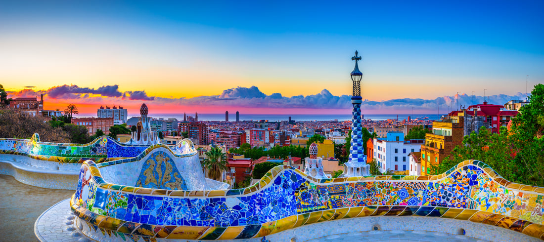 Barcelona_AdobeStock_382725021