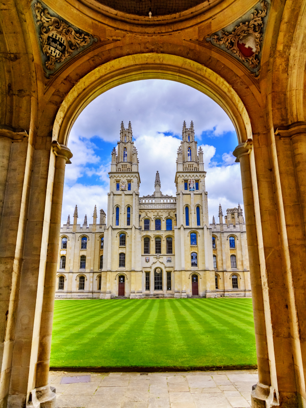 OAP-Oxford-Prep-Experience-Hero-600px