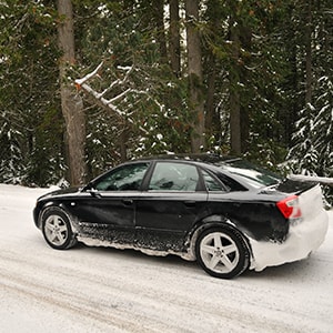 kfz-unfall-im-schnee