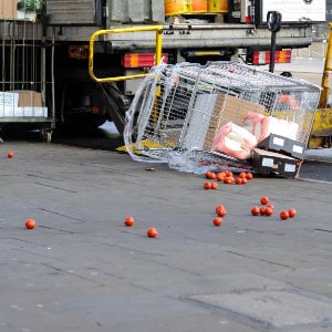 Unfall mit Gemüsetransporter