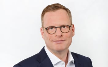 Jury-Carsten-Schildknecht_352x220_2022_03