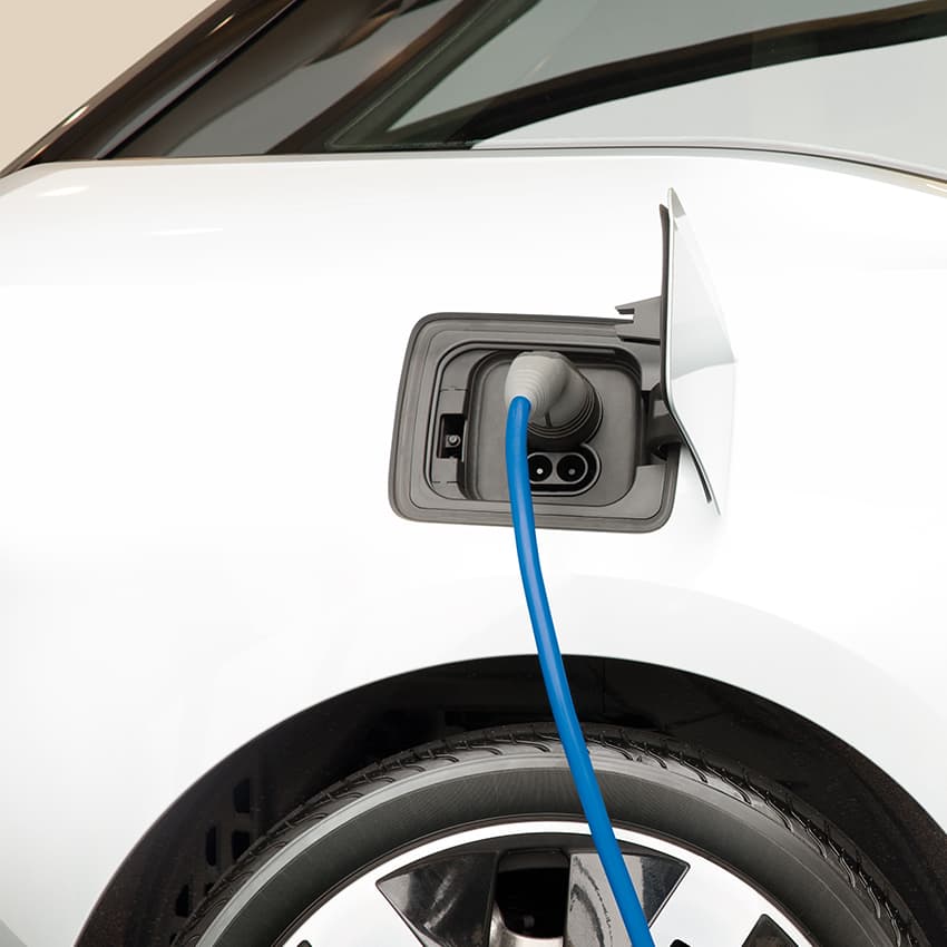 e-auto-versicherung_850x850_2021_02