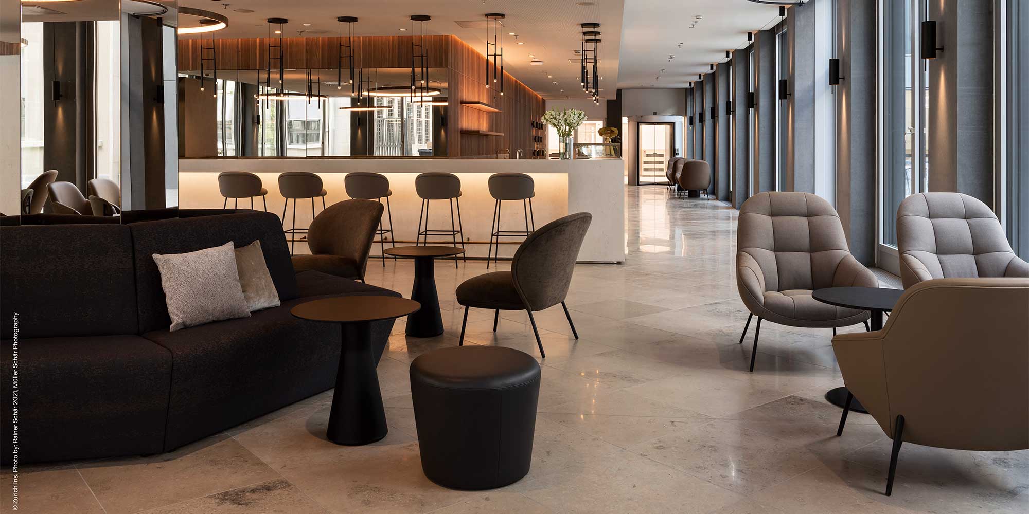 Quai Cafe bar