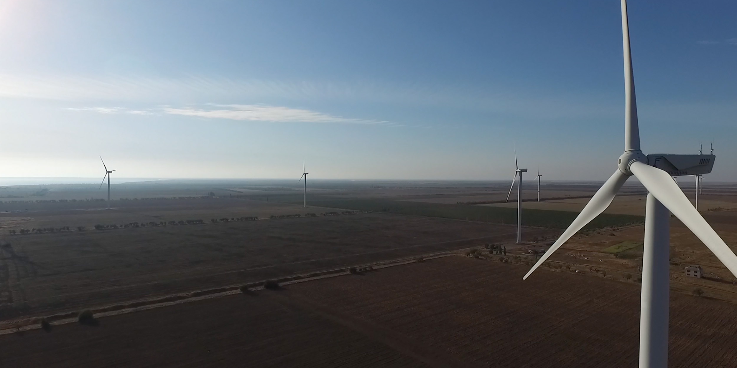 Rotating turbines of a wind farm renewable energy