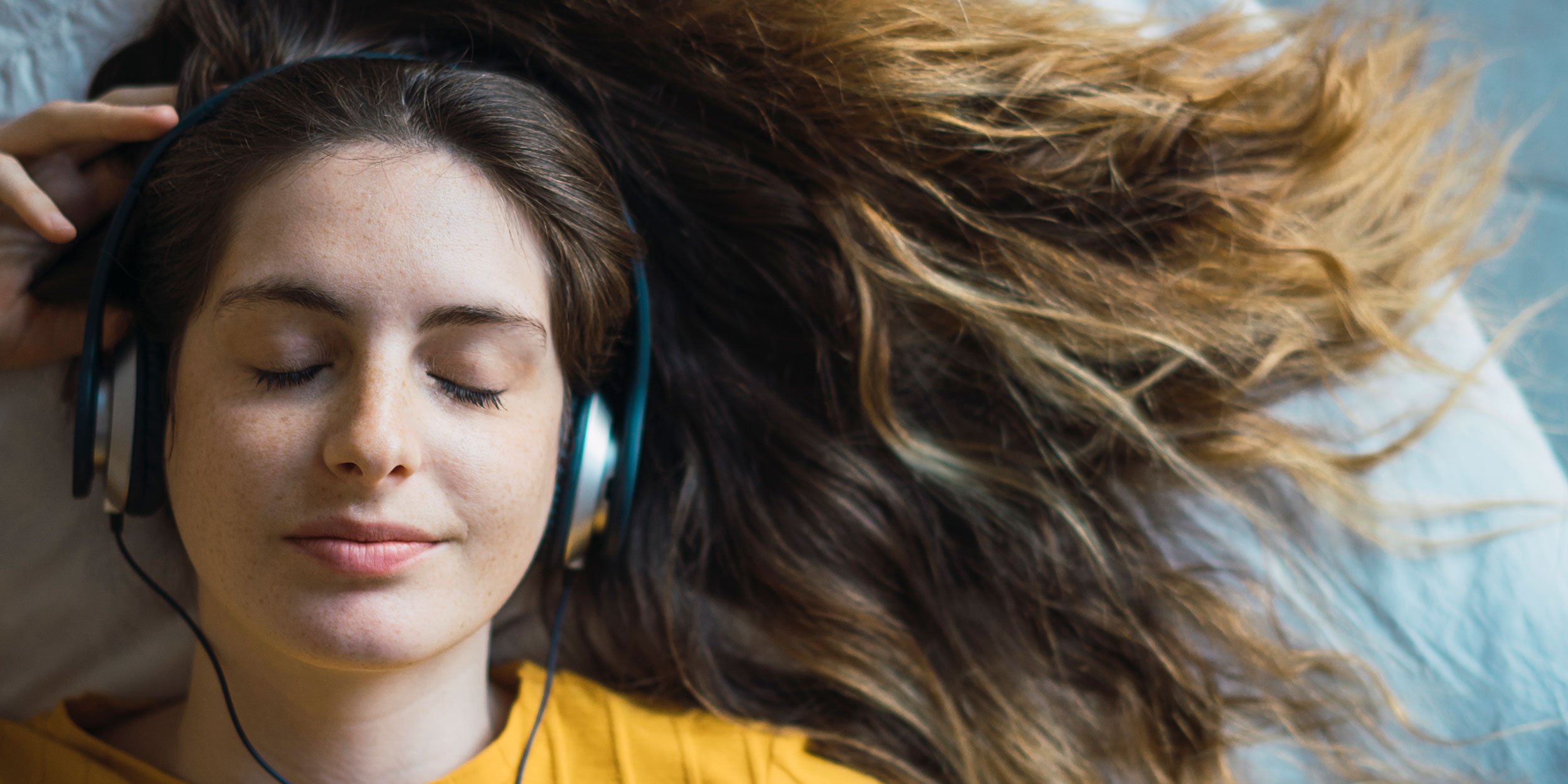 girl with headphones