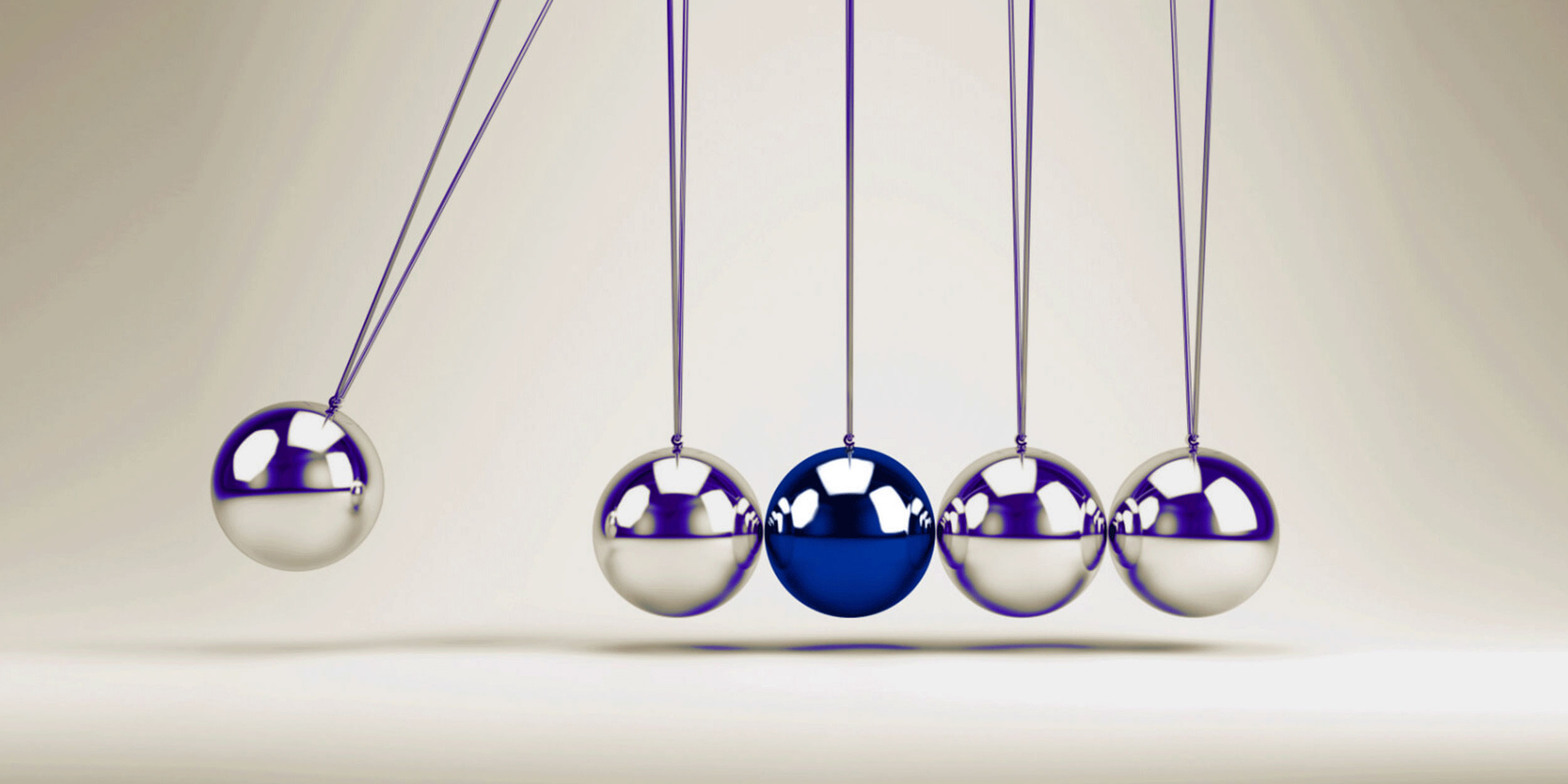 stage-newtons-cradle