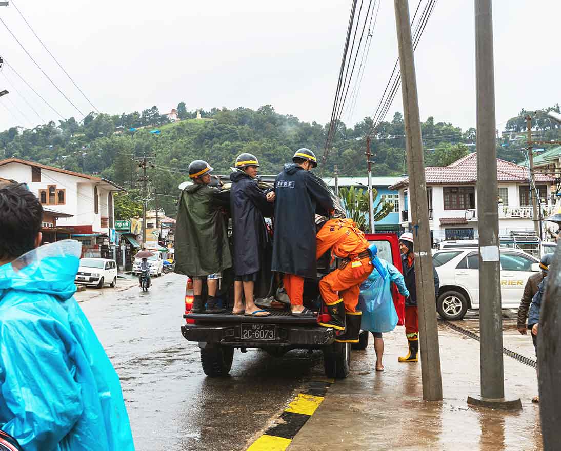 Rescue people from flooding