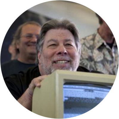 Steve Wozniak with a Macintosh