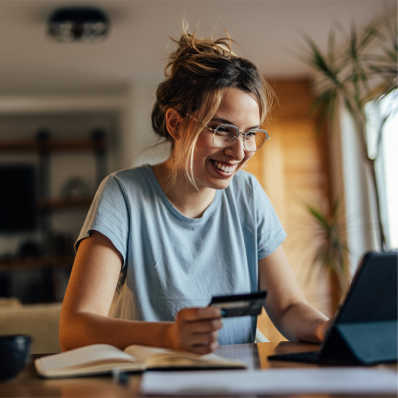 woman making an online purchase