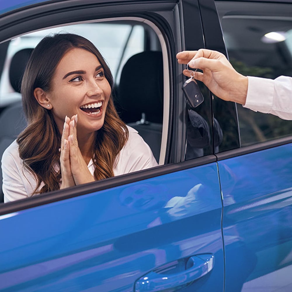 Vehicle Owner - Woman in blue car