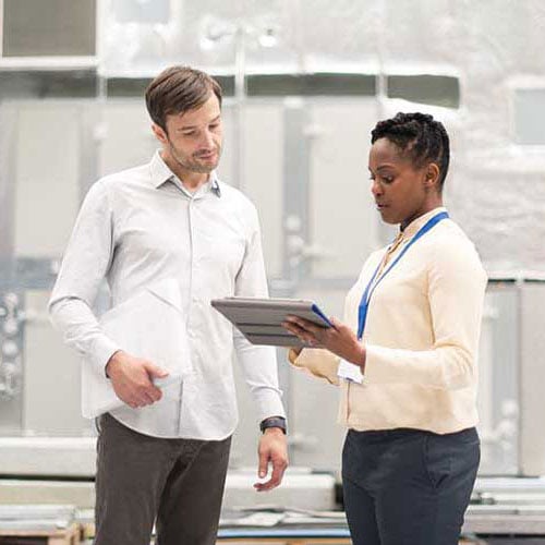 2-people-in-factory_500x500 2-people-in-factory_500x500