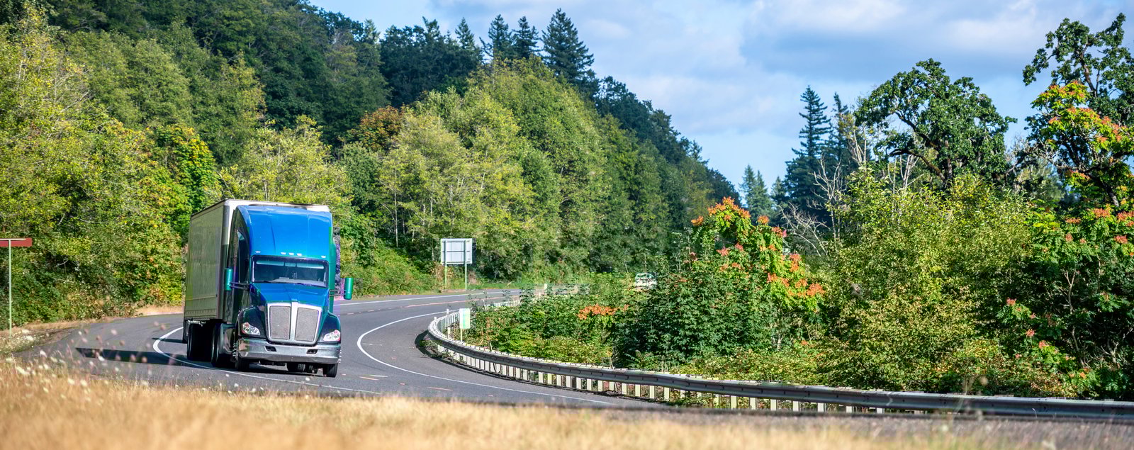 16730944 - WJW3K1.jpg