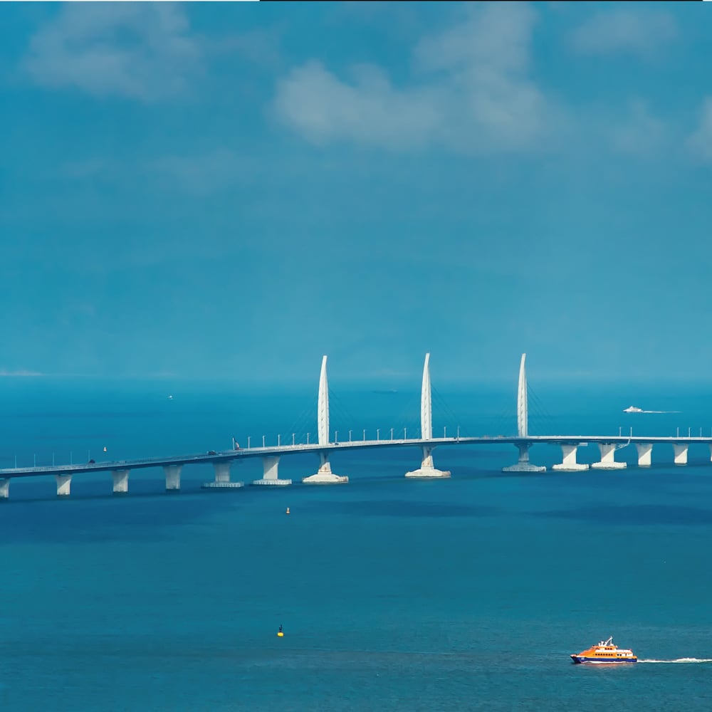Hong Kong cars travelling to Guangdong