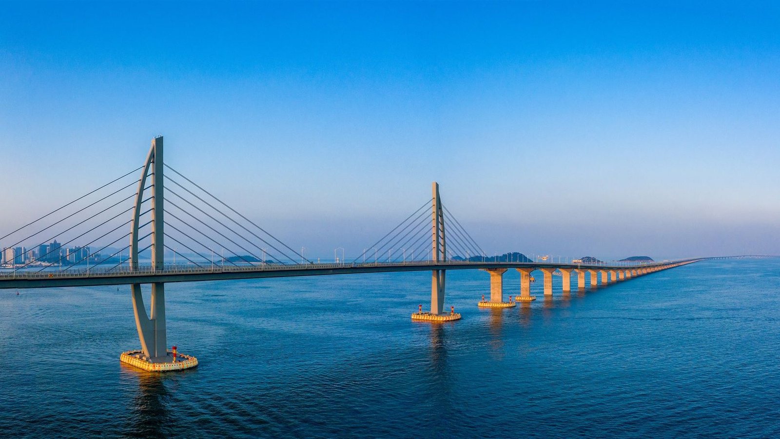Hong Kong–Zhuhai–Macao Bridge
