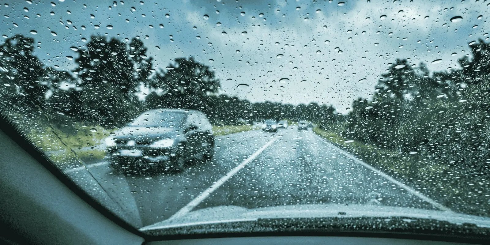 5 consejos para manejar seguro en temporada de lluvias